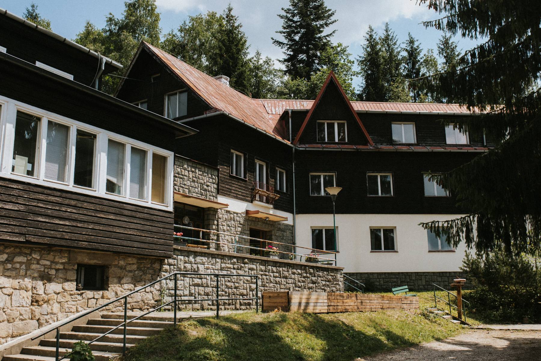Chata hnizdo galerie